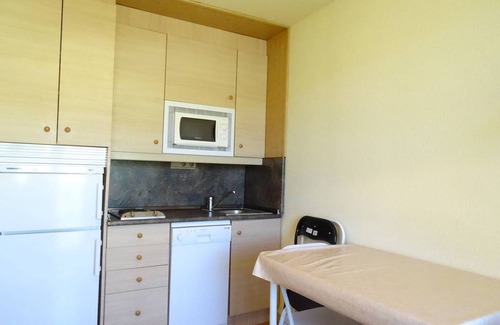 Arette Apartment | Arette: 4-person apt. at the slope base with balcony, parking, elevator
