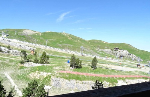 Arette Apartment | Arette: 4-person apt. at the slope base with balcony, parking, elevator