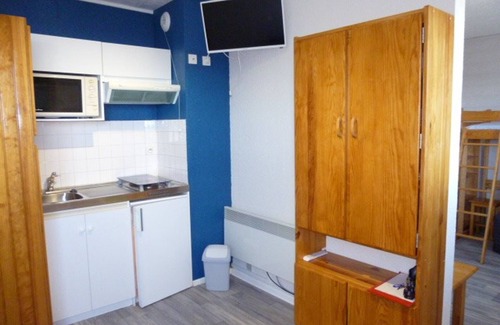 Arette Apartment | Arette: Apartment 4/5 pers, ski-in/out, elevator, parking, microwave/grill