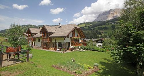 Pedraces Apartment | Aria d' Prè