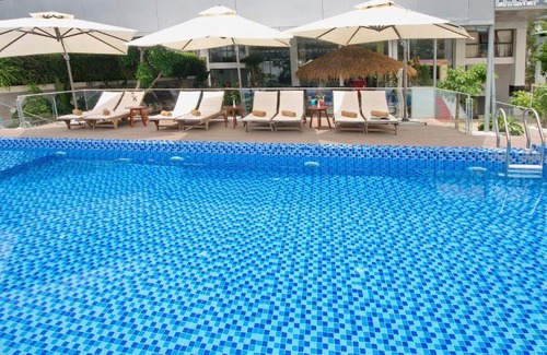 Tran Phu Beach Hotel | Aries Hotel