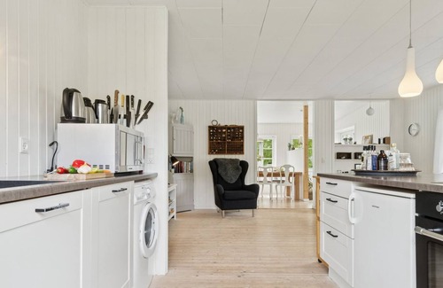 Vibæk Strand House | "Aris" - 480m from the sea by Interhome