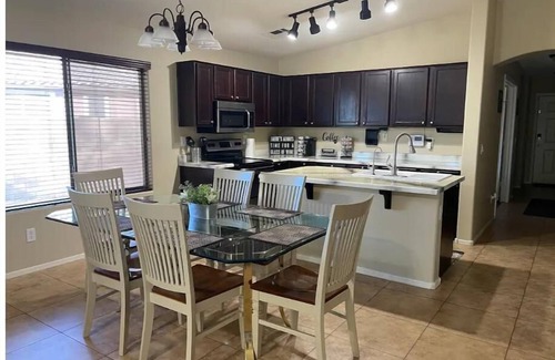 Maricopa House | Arizona Escape