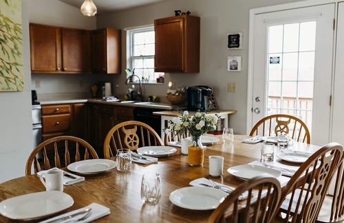 Dry Ridge House | Ark Encounter Oasis-4 bedrooms, 3 full baths, 5 minutes to Ark