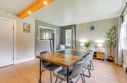 Dellwood House | Arkdale Home w/Fire Pit, 1 Mi to Castle Rock Lake