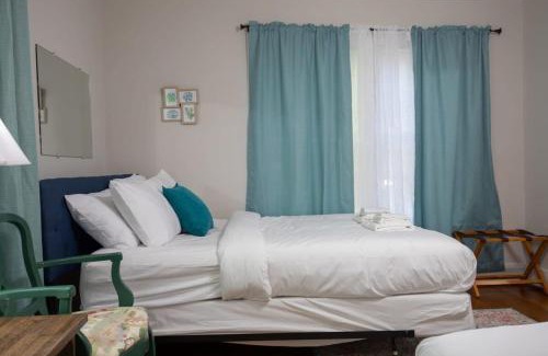 Redmont Park House | Arlington Crescent Revival - Unit 1