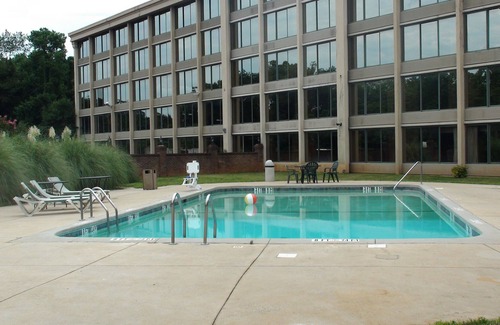 Conestee Hotel | Armstrong Inn and Suites
