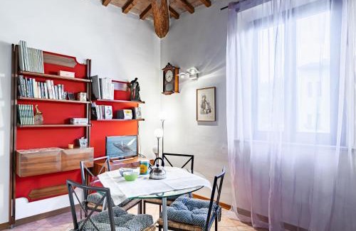 Ricorboli Apartment | Arno River Quiet Apartment