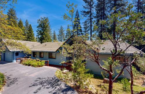 Glencoe House | Arnold Adventure House
