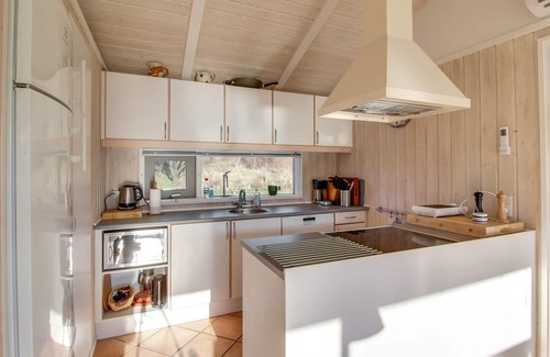 Knebel House | "Arntraud" - 250m from the sea by Interhome