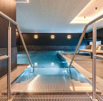 Sankt Anton am Arlberg Hotel | ARPURIA l 4 Star Superior l Adults Only