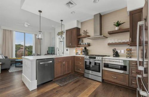 Downtown Asheville Apartment | Arras Altitude Adjustment