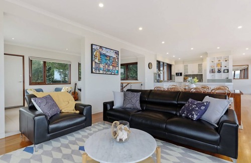 Merimbula House | Arrawong - Amazing Views!