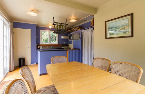 Arrowtown Cottage | Arrow Bach - Arrowtown Holiday Home
