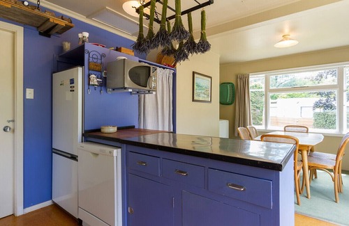 Arrowtown Cottage | Arrow Bach - Arrowtown Holiday Home