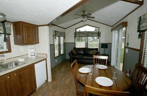 Wisconsin Dells RV Rental | Arrowhead Resort Campground