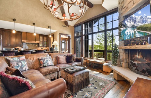 Empire Pass Apartment | Arrowleaf by Luxury Mountain Destination