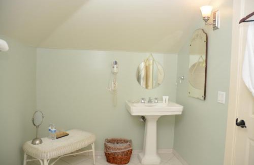 South Pasadena Bed & Breakfast | Arroyo Vista Inn