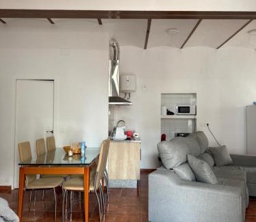 Montoro Apartment | ArroyoHome