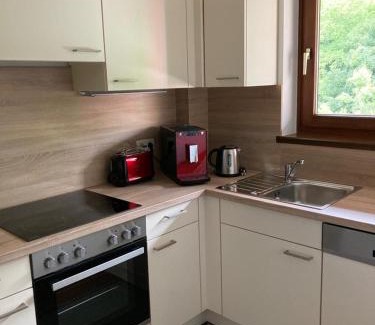 Poertschach am Woerthersee Apartment | Art Apartment l Zentral & SeeNah