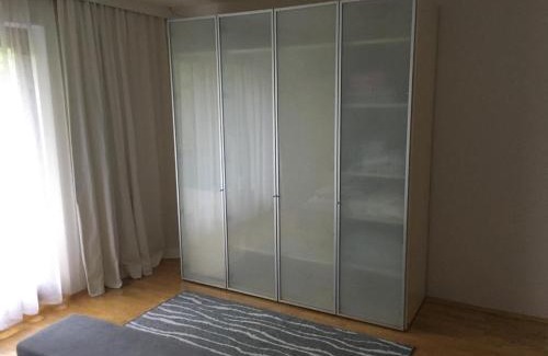 Poertschach am Woerthersee Apartment | Art Apartment l Zentral & SeeNah