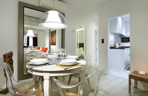 Sacromonte Apartment | ART CHAPIZ I-Sunny Luxury Apartment-Albayzin. Alhambra views. Parking!