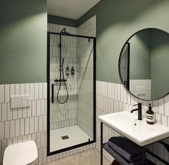 Porte-Saint-Martin Apartment | Art Deco Loft - 2BR and 2BA near Canal Saint Martin