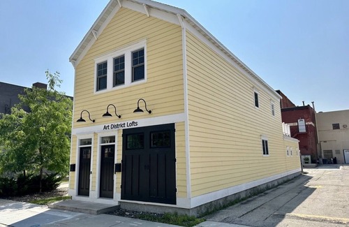 Fond du Lac Condo | Art District Loft 14