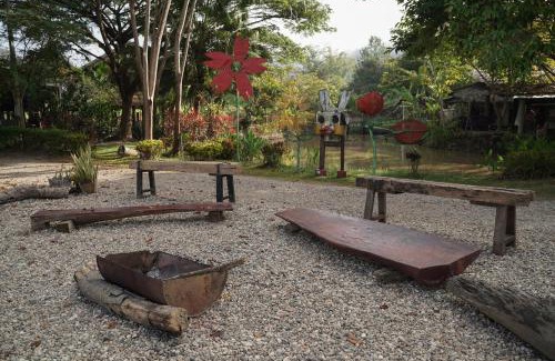 Chiang Dao House | Art House at Chiangdao - StarHouse