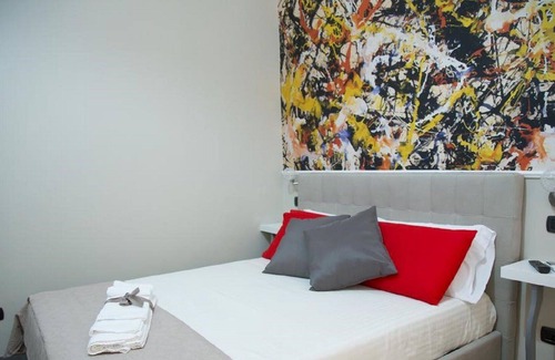 Historical Downtown Salerno Bed & Breakfast | Art in B & B Pollock