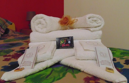 Villa San Giovanni Bed & Breakfast | Art & Music B&B