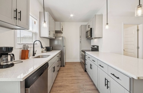 Clarksville Apartment | Arte Luxury townhomes K3 I Comfy 2 Bed 2.5 Bath