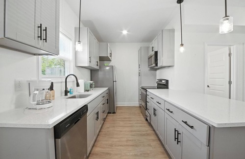 Clarksville Apartment | Arte Luxury townhomes O5 I Comfy 2 Bed 2.5 Bath