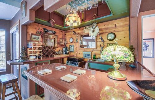 Cottonwood-Verde Village House | Artfully Decorated Cottonwood Home Pets Welcome!