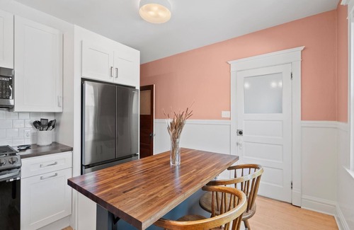 Fifth Ward House | Artfully Renovated space in Walker's Point. Milwaukee's Best Neighborhood.