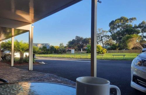 Cowes Hotel | Arthur Phillip Motor Inn