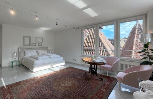 Merano Apartment | Artist House