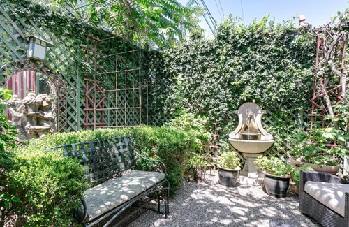 Lamanda Park House | Artist's Retreat in Secluded Pasadena Guesthouse