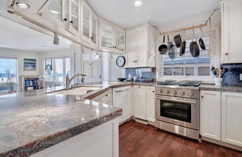 Santa Ana Heights House | "Artist's Retreat" Available Apr-May. Entire Oceanfront Home