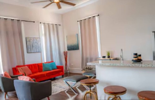 Milan House | "Artistic Oasis on Carondelet Street, New Orleans"