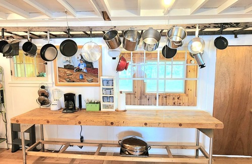 Houghton County Cabin | Artistry view of Lake Superior in authentic cottage will have you refreshed