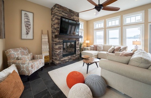Middleville House | Artist’s Lake House- SUMMER SPECIALS!