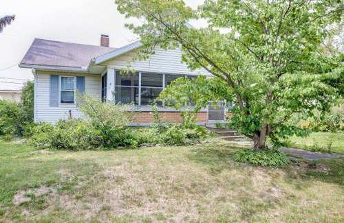 South Bend House | Artist’s Vintage Home 5 mins from ND Campus