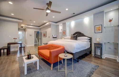 Kensington House | Artsy Hidden Gem II