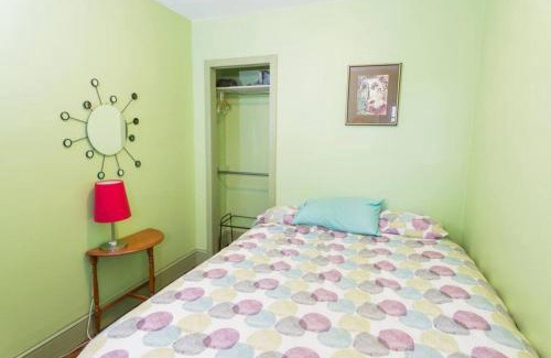 South Philadelphia House | Artsy Traditional Rowhome South Philly