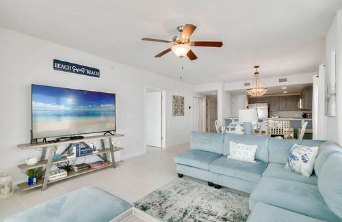 Ocean View Halifax Estates Condo | Aruba 302 - Brand new in 2021 - 4 BR Direct Oceanfront Condo - Large Balcony