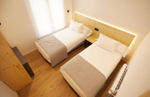 Viveiro Apartment | Arumes do mar e montaña, Apartment with superior sea views with balcony