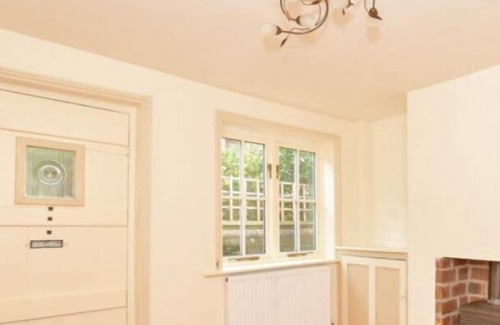 Arundel Cottage | Arundel Cottage Retreat