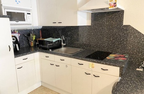 Le Grau-Du-Roi Apartment | AS21515-Studio cabin with garden et private parking
