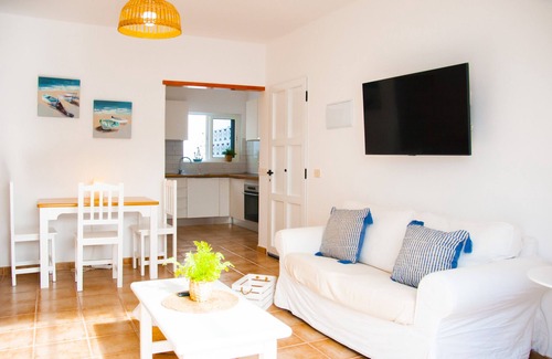 Caleta de Famara Apartment | Asana Surf House